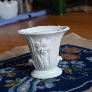 1930s Akro Agate White Milk Glass Slag Glass Lily Vase